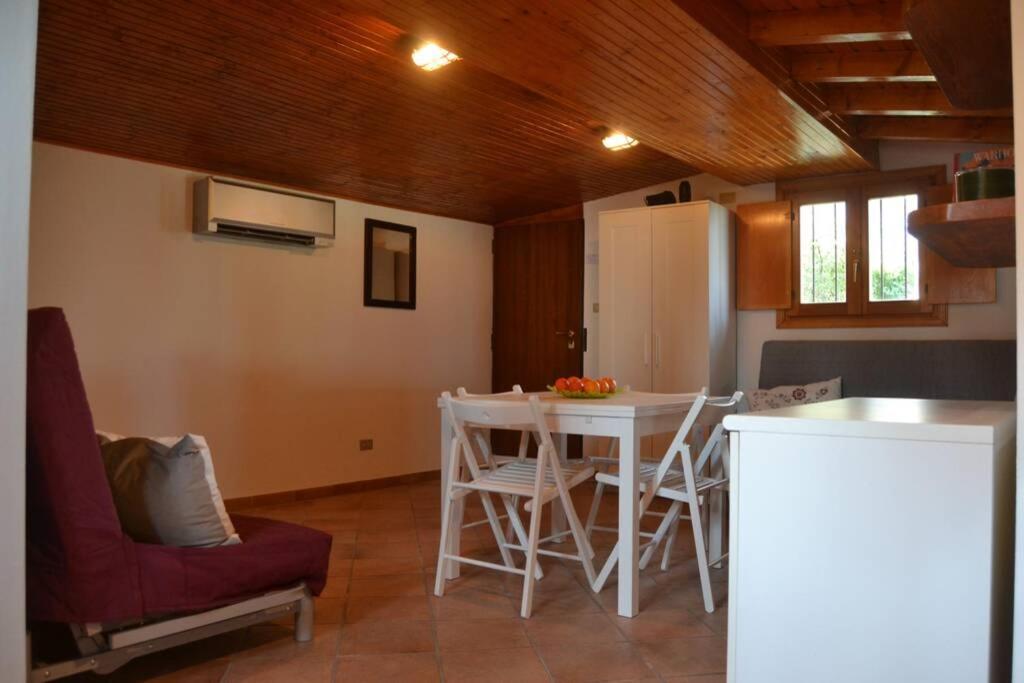 Como Lakeside Cottage - Lakefront Private Garden With Private Access To The Lake Onno Exterior photo